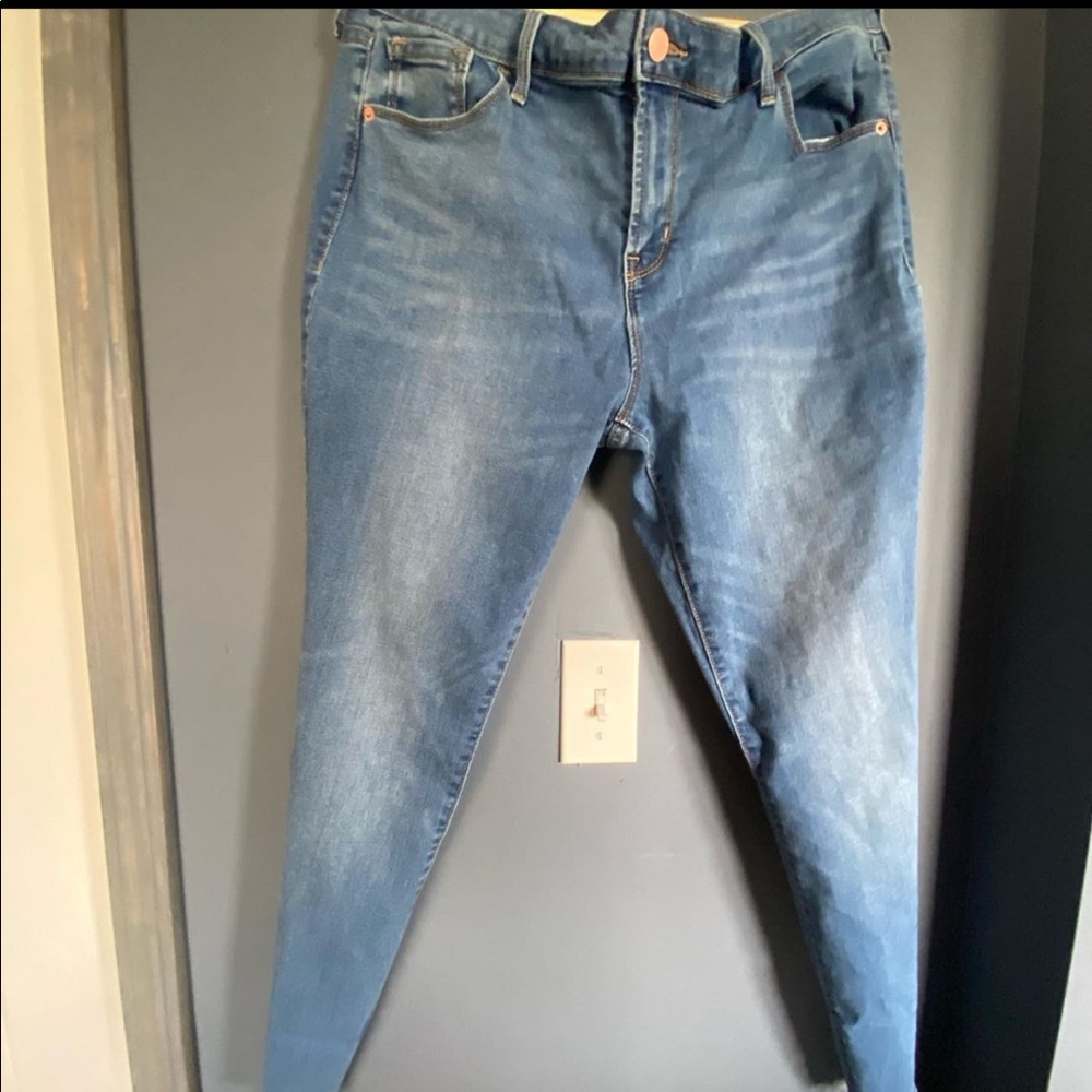 Old Navy Skinny leg jeans